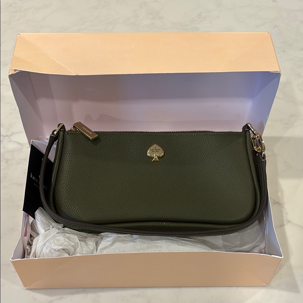 Kate Spade Green Shoulder Bag Sleek Design